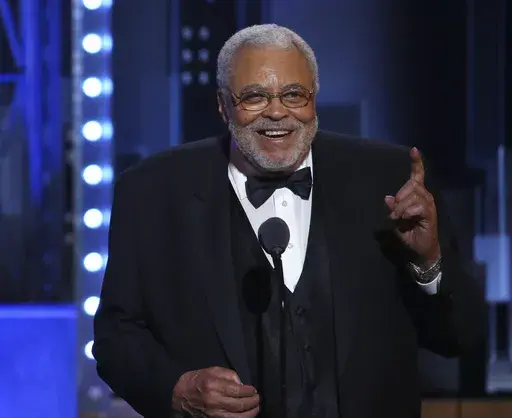 James Earl Jones accepts the special Tony award for Lifetime Achievement in the Theatre at the 71st annual Tony Awards on Sunday, June 11, 2017, in New York. (Photo by Michael Zorn/Invision/AP, File)
